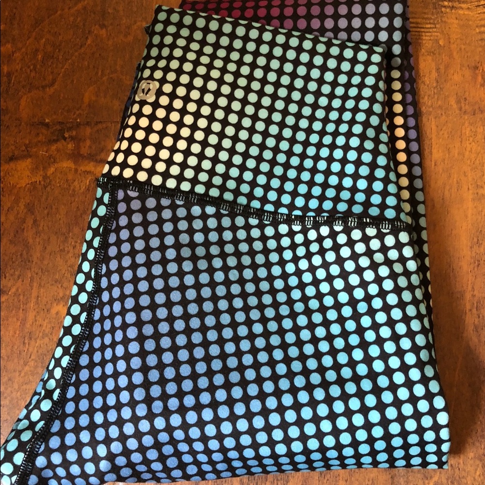Lululemon Wunder under cosmic dots size 6!